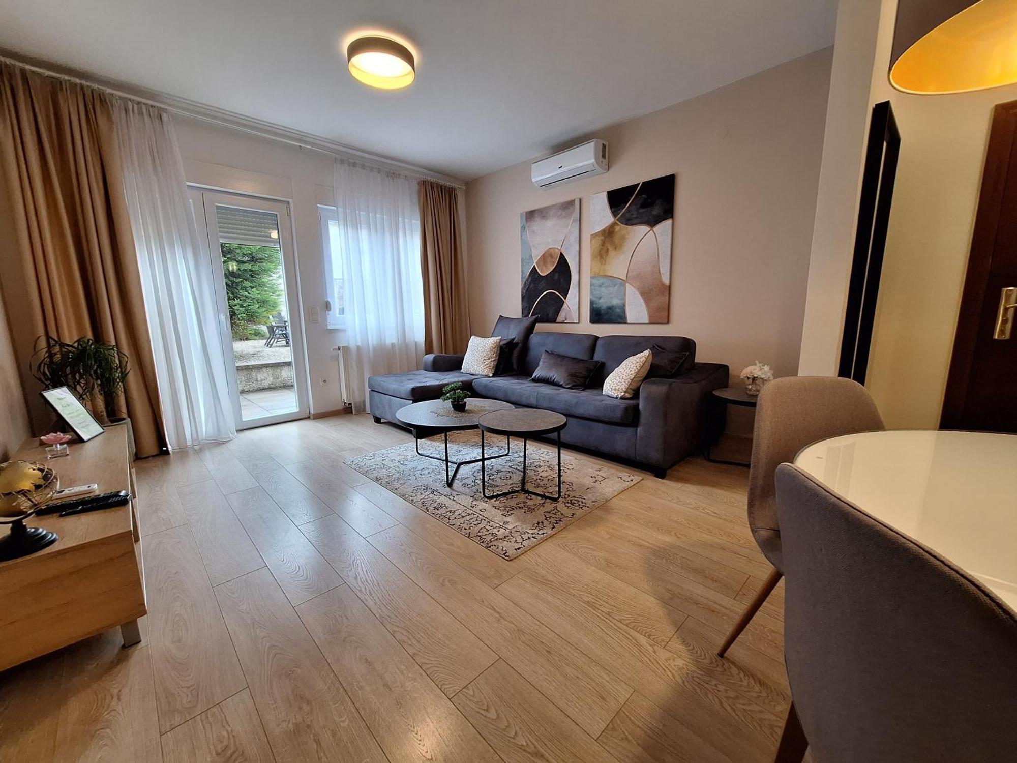 City Center Apartments Mostar Bagian luar foto