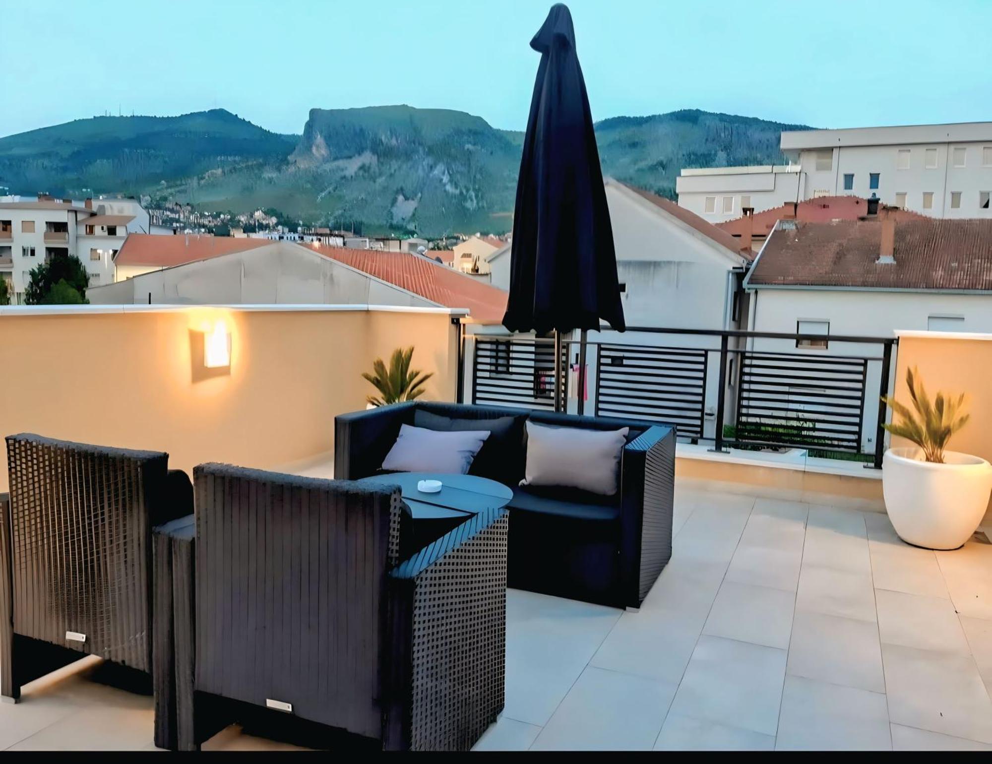 City Center Apartments Mostar Bagian luar foto