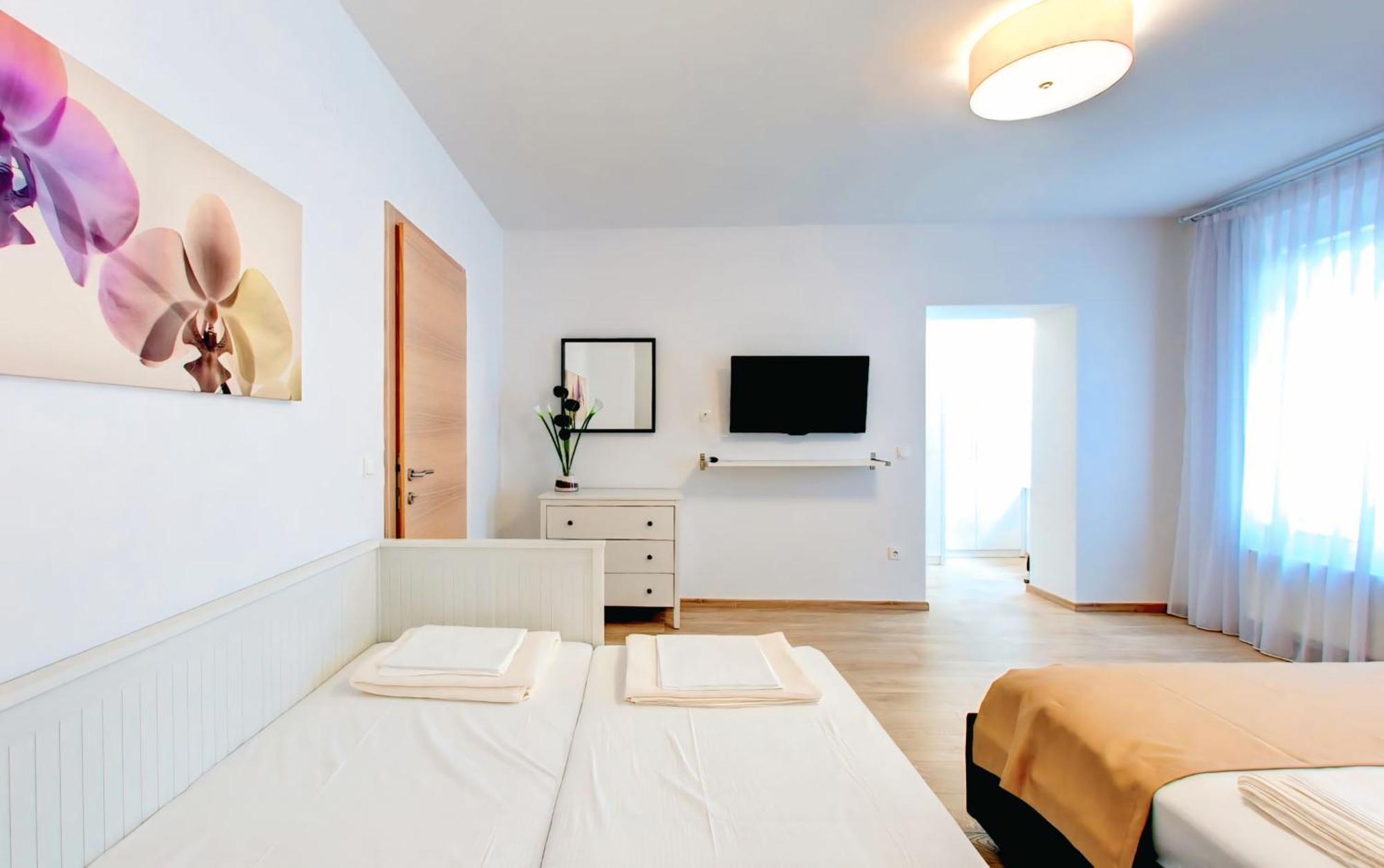 City Center Apartments Mostar Bagian luar foto