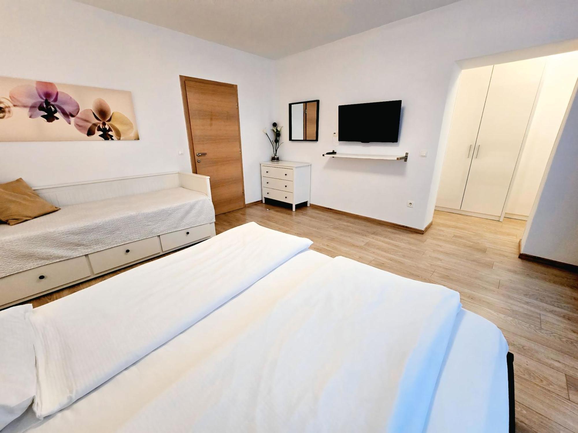 City Center Apartments Mostar Bagian luar foto
