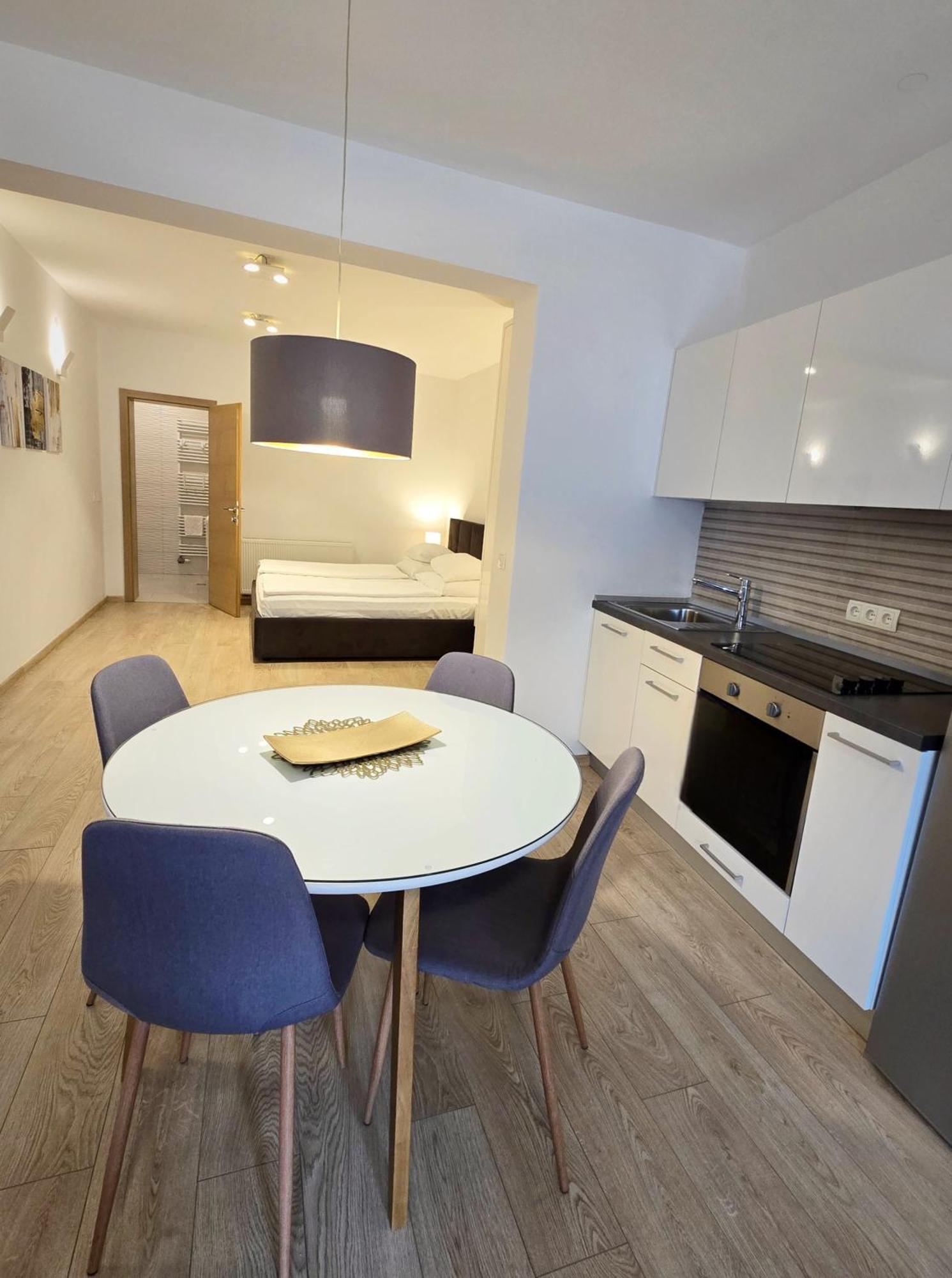 City Center Apartments Mostar Bagian luar foto